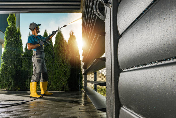 Why Choose Our Certified Pressure Washing Experts for Your Project Needs in Holliday, TX?